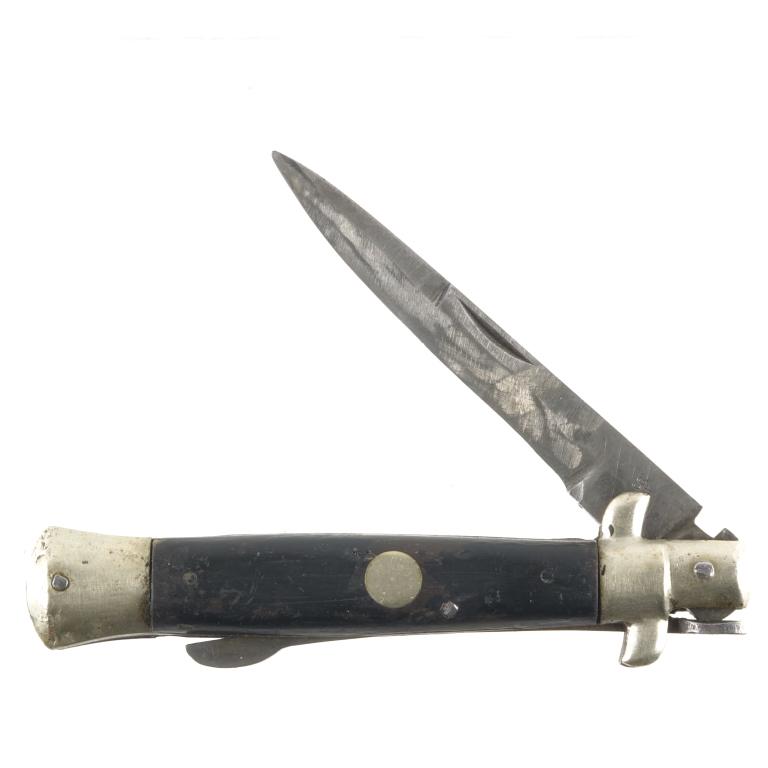 Guttman Cutlery Lever Knife: Not spring loaded. Made in Italy. G.C. Co. Works. 2 3/4" blade.