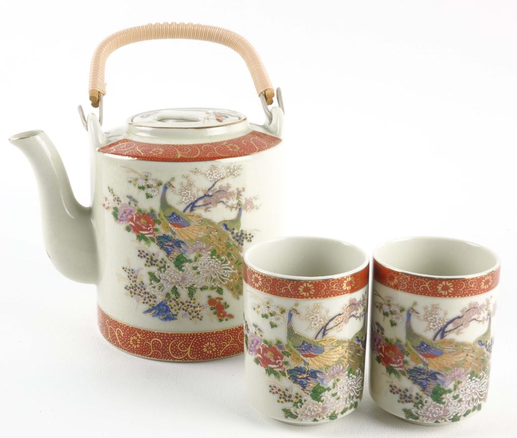 Satsuma Japan Tea Pot Set: 1 teapot, 2 cups.