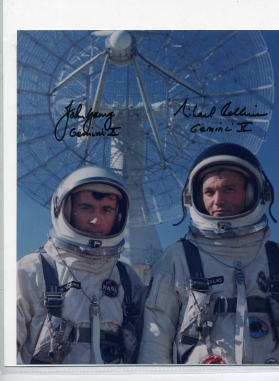 Young / Collins Gemini X Signed Photo (1 of 4)