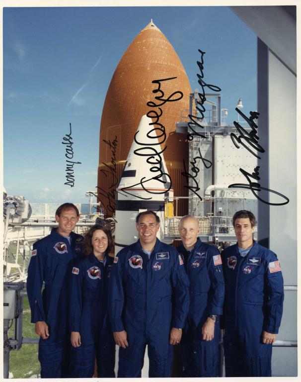 STS-33 Crew Signed NASA Photo Press Release (1 of 2)