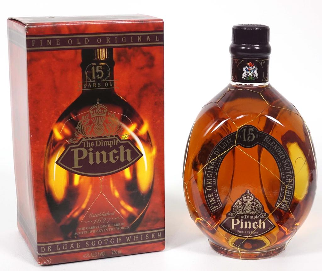 15yr Old Pinch Blended Scotch Whisky: ** IF YOU MAY NEED SHIPPING, YOU MUST SPEAK WITH IAN BEFORE BIDDING ON BOTTLES. 847-625-0555. ** 15yr. Old Pinch Blended Scotch Whisky: 43%, 750ml and full / sealed. With box.
