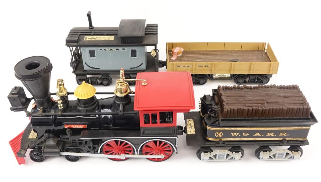 Jim Beam W & A RR General Train Set Decanters*: *** IF YOU MAY NEED SHIPPING ON BOTTLES / DECANTERS, PLEASE CALL US BEFORE BIDDING! 847-625-0555. *** All are 80 proof and 750ml. Locomotive Red Top: **EMPTY** and has a damaged cap on train. Wood Ten