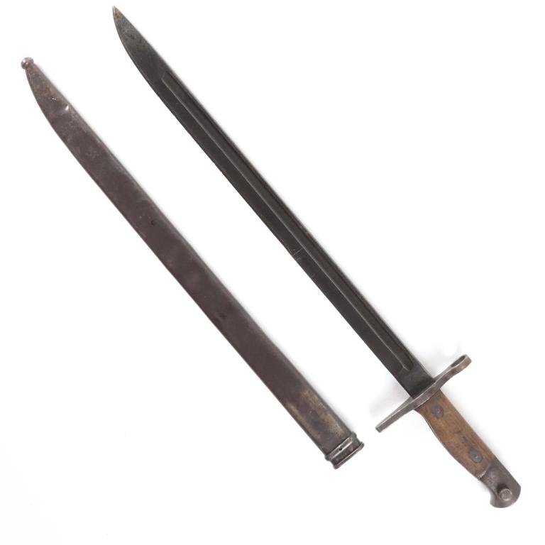 Japanese WWII Bayonet: For Arisaka rifle.