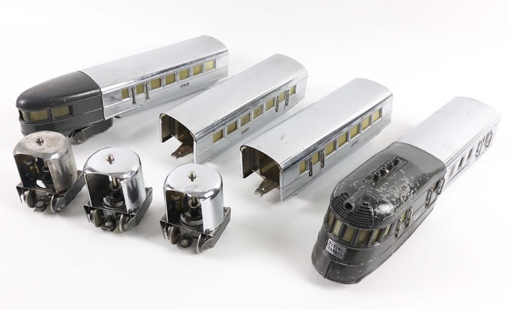 Lionel Flying Yankee 4 Car Set / Whistle (Pre War): Pre-World War II Lionel Flying Yankee 4 car electric train set with whistle. No box(es). For O gauge Lionel electric trains.