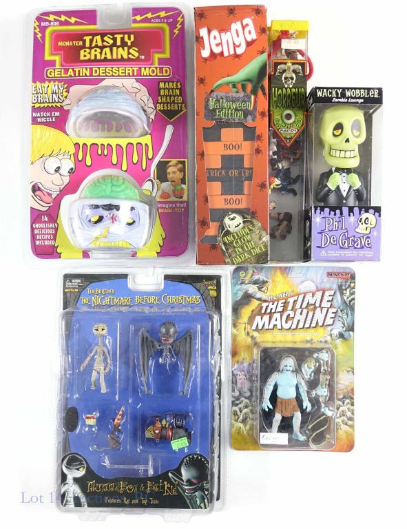 Horror Theme Games & Toys: Horror Theme Games & Toys. Includes Jenga Halloween Edition, Monster Tasty Brains Gelatin Dessert Mold, Horreur Plastoy figures, Tim Burton's Nightmare Before Christmas (Series 4), H.G. Wells The Time