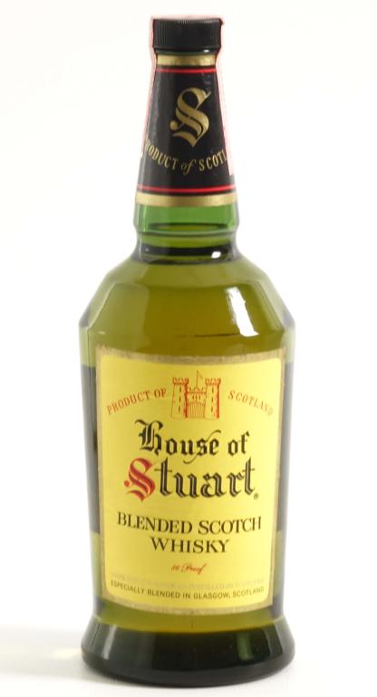 House of Stuart Blended Scotch Whisky: **IF YOU NEED SHIPPING ON BOTTLES OR DECANTERS PLEASE CALL US BEFORE BIDDING! 847-625-0555!** Proof (?), 4/5qt and sealed.