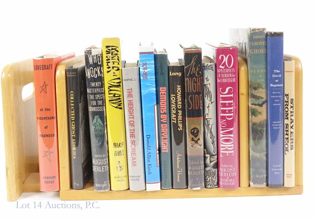 Vintage Horror Books (Lovecraft, Derleth, etc) (1 of 7)