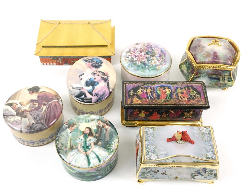 Assorted Music Boxes: Have Faith porcelain music box - Thomas Kinkade, No. N4833, Blessings/2003 Ardleigh Elliot, plays You'll Never Walk Alone. "Lily Concerto" by Lena Liu, Symphony of Shimmering Beauty, mustic of Fur Eli