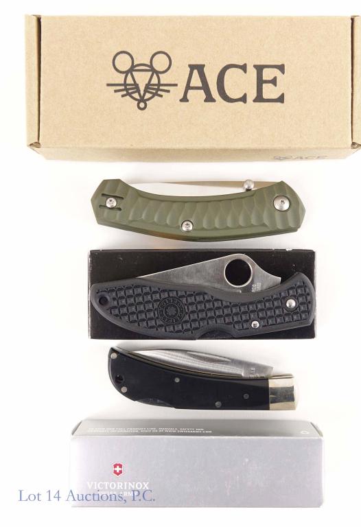 Case XX, Swiss Army, Spyderco & Ace Knives (4): 1987 Case XX Knife Model 21051 LSSP 2 3/8" blade folding knife - new condition. Victorinox Hercules Swiss Armey knife with 18 tools including pliers and scissors, new in box. Spyderco G-2 Stainless St