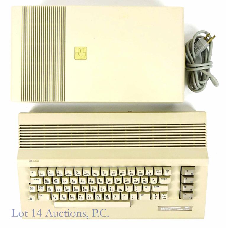 Commodore 64 Computer: 1541 disk drive with power cord and keyboard. Tested in-house. 64-C. Light keys. Works!