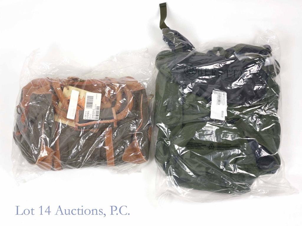 Backpack & Travel Bags (2) Beretta, Australian: Beretta 25 Litres Backpack (Dark Green) w/ tags & bag, never used Australian Bag Outfitters Whacka travel/Duffel Bag w/ tags & bag, never used.