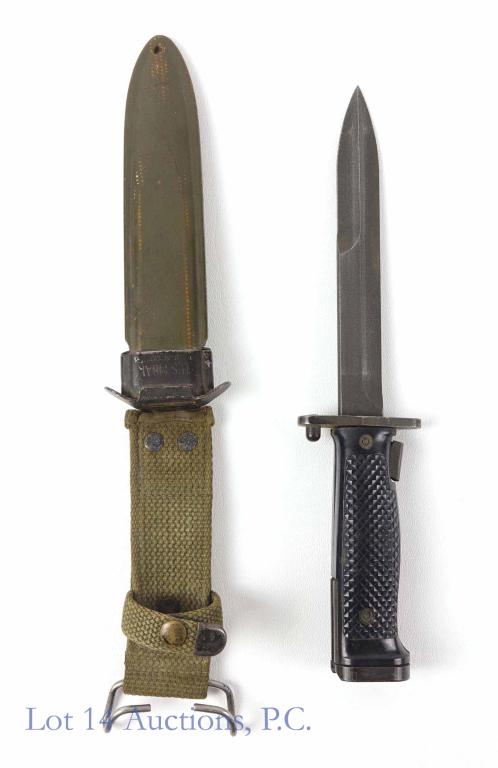 Korea / Vietnam Era M5 Bayonet: Korean War / Vietnam War era M5 bayonet. J & D Tool Co. In M8A1 sheath.