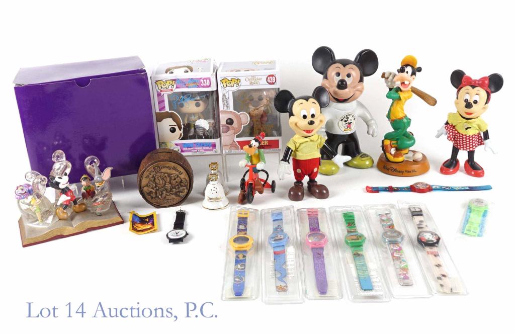 Disney Collectibles & Funko Pops: 75th Anniversary Figurine (Mickey, Dumbo, Pinocchio, Tinkerbell, Cheshire Cat), in original box, wrapped, with tag ** Disney World Goofy bobblehead / nodder figurine (9-1/2" tall) ** Mickey Mouse hard