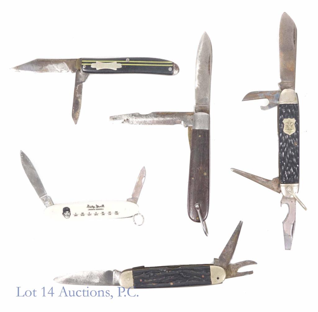 5 Pocket Knives - Mantle, BSA, Camillus: Camillus, Kamp King, Mickey Mantle, Boy Scouts of America and an unmarked (damaged) knife.