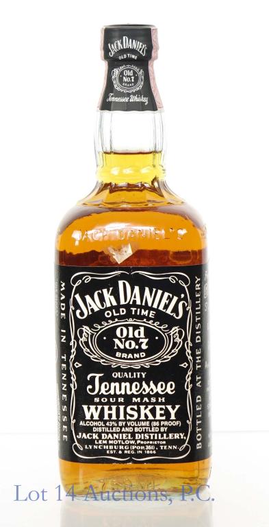 Jack Daniel's Whiskey (1986 - 1988??): *** IF YOU MAY NEED SHIPPING, PLEASE CALL US BEFORE BIDDING ON BOTTLES! 847-625-0555. *** Jack Daniel's Tennessee whiskey. 86 proof. 750 ml. Full & sealed. Per consigner, likely from between 1986 - 19