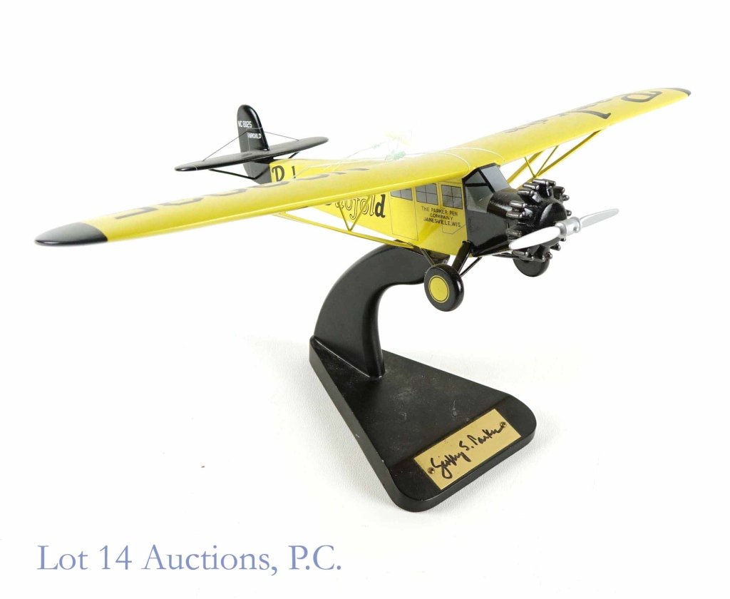 Parker Pen Duofold Model Airplane, Signed Base: Rare Parker Pen promotional Parker Duofold airplane. Airplane is complete with signed Parker base.