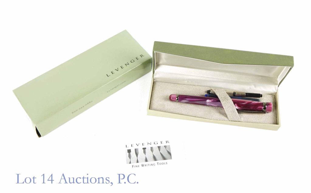 Levenger Verona Plum Fountain Pen 14k Nib (1 of 7)