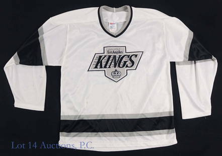 Wayne Gretzky LA Kings Signed Jersey Used: LA Kings jersey signed by Wayne Gretzky. The jersey is used, possibly in a game. Size medium. It doesn't have a COA.