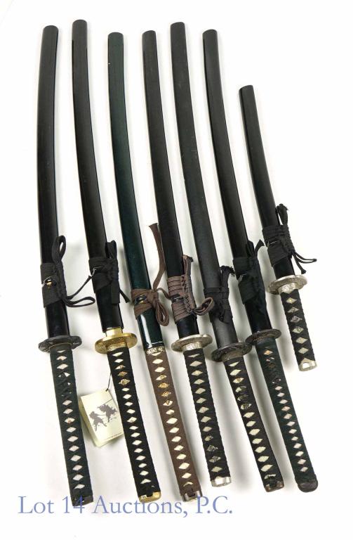 7 Piece Samurai Style Sword Set (1 of 7)