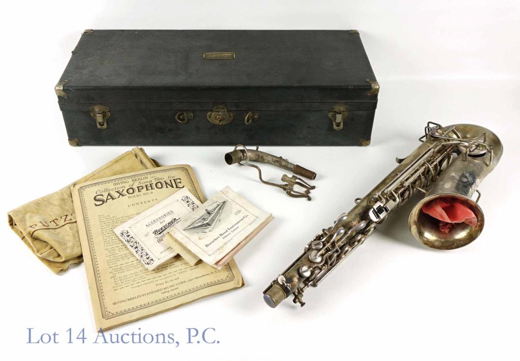 1922 Buescher Alto Saxophone W/ Case & Accessories (1 of 8)