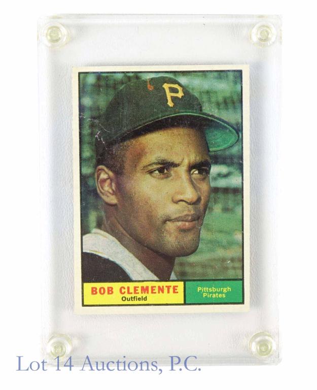 1961 Topps #388 Roberto Clemente Baseball Card (1 of 4)