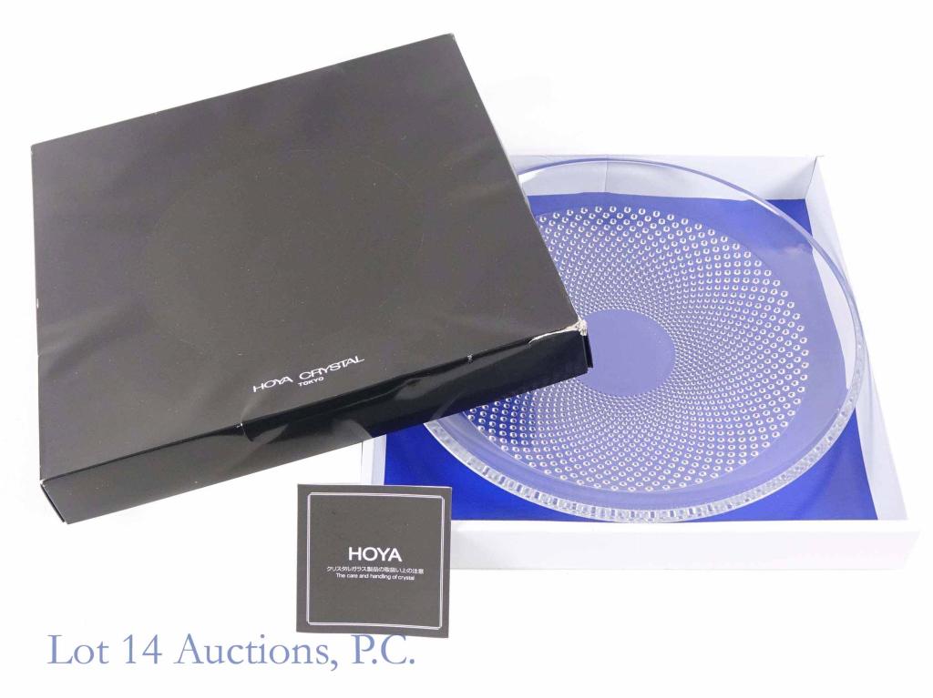 Hoya Crystal "Bubble" Platter (In Box): Hoya crystal platter (bubble pattern). Comes in box (rougher condition). Model: NDS4410. There appears to be a small (app. 0.5") scratch located about 2" to the left of the "HOYA" sticker. Gift receip
