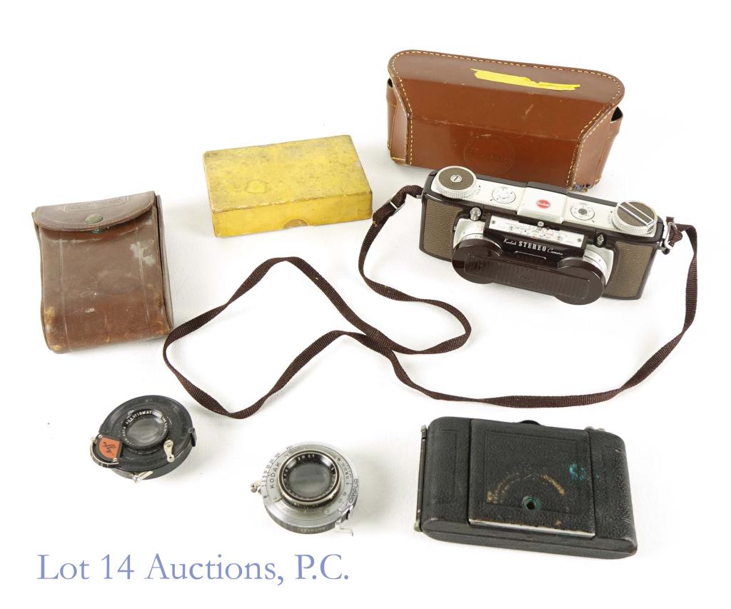 Kodak Stereo & Icarette Cameras, Lenses: Kodak Stereo Camera, Anaston 35mm lenses, with leather kodak Stereo Field Case. Icarette vest camera - bellows are in good condition. In a Kodak leather case. Kodak and Agfa lenses.
