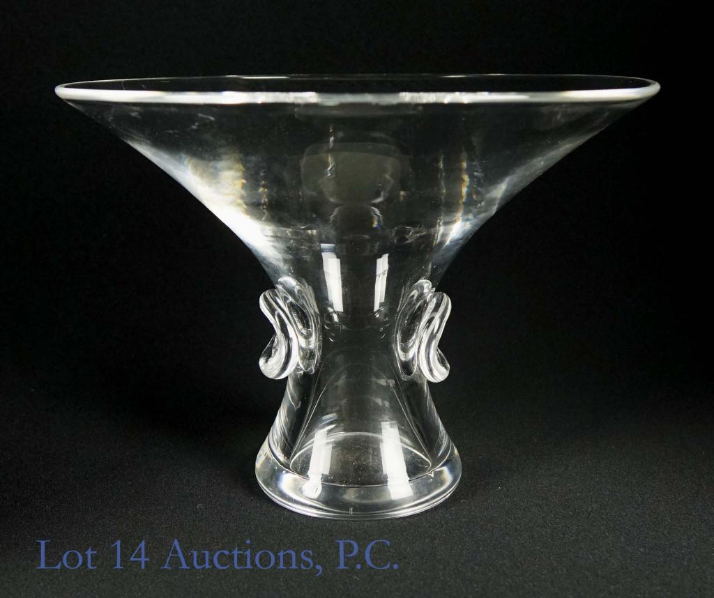 Steuben Crystal Footed Bowl (Signed): Steuben Art glass footed bowl. Signed. 6.75" diameter across the top. No chips, cracks, or breaks.