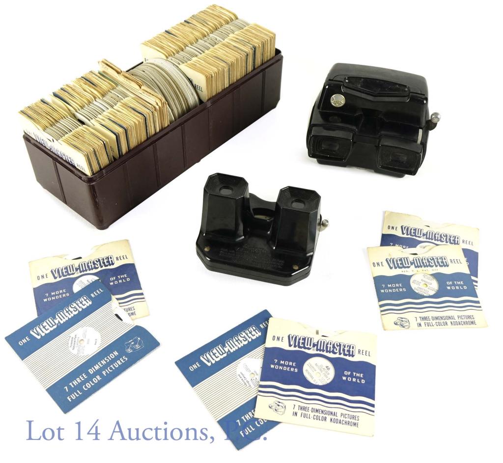 Bakelite View-Masters (2) With Discs (150+): Sawyer's Inc. battery operated View-Master viewer. Patent Pending. Clean battery compartment, and works (2 D cell batteries not included). ***** Sawyer's View-Master. Bakelite. U.S. patent 2, 189, 285