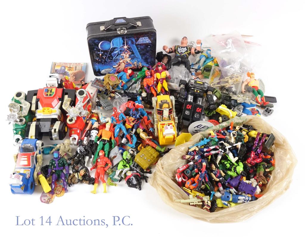 Marvel / DC Action Figures (100s) (1 of 6)