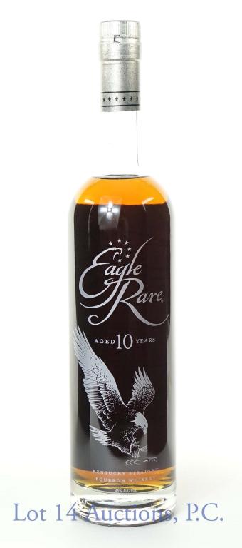 Eagle Rare 10 Year Bourbon Whiskey: *** IF YOU MAY NEED SHIPPING, PLEASE CALL US BEFORE BIDDING ON BOTTLES! 847-625-0555. *** Eagle Rare Kentucky straight bourbon whiskey. 10 years. 90 proof. 750 ml. Etch: L22242 0108:06B.