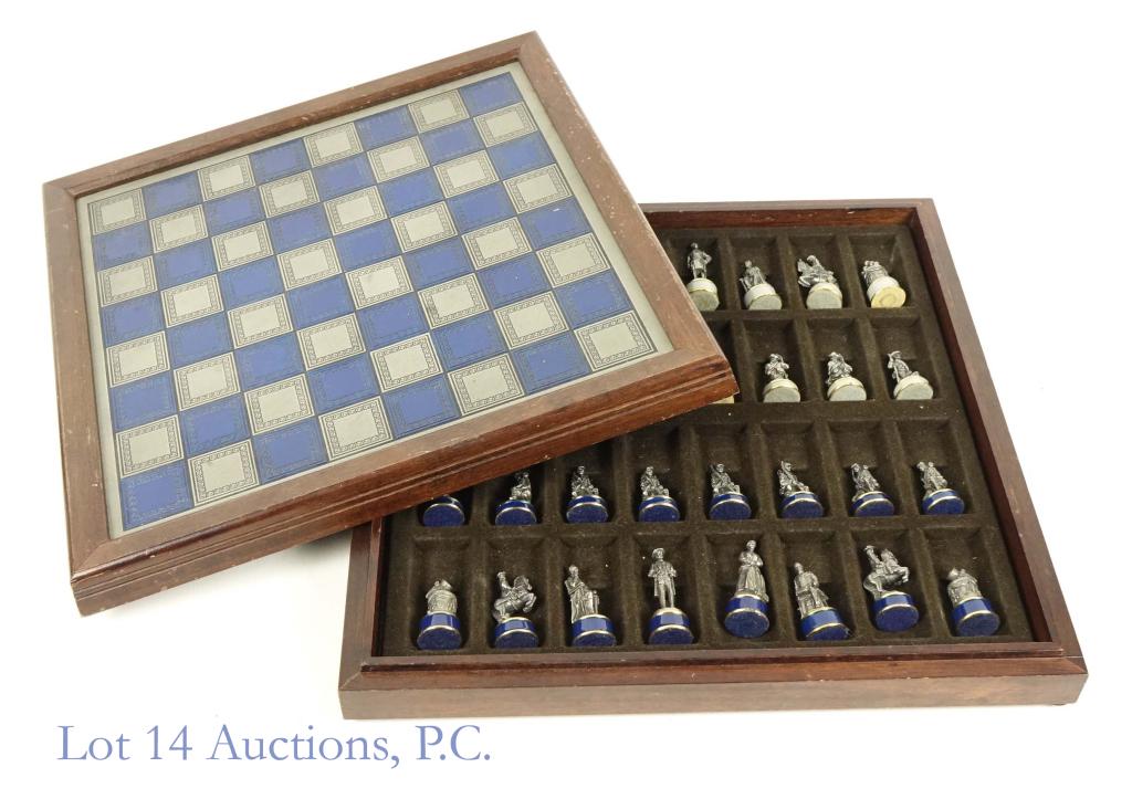 Franklin Mint Historical Civil War Chess Set: Franklin Mint - The National Historical Society Civil War Chess Set. Complete with all pieces accounted for. The top of chess board lifts up for storage of the chess pieces. The active Chess board mea