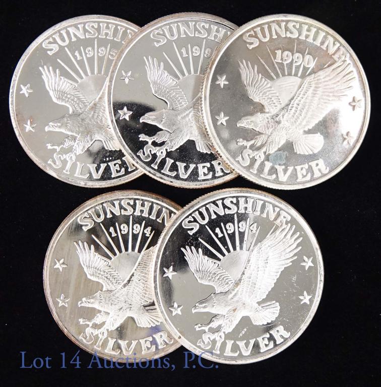 1995 Sunshine Mining 1ozt Fine Silver Rounds (5): (5) 1995 Sunshine Mining rounds. Each round is 1 troy ounce of 0.999 fine silver. Silver content verified on our Sigma Metalytics electronic verifier.