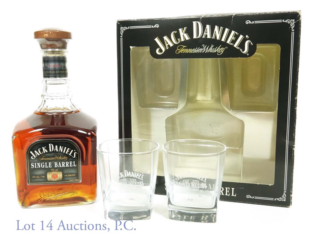 2006 Jack Daniel's Single Barrel Whiskey Gift Set: Jack Daniel's single barrel select Tennessee whiskey. 94 proof. 750 ml. Rick No. R-08. Barrel No. 6-2067. Bottled: 6-15-06. Box set includes (2) Jack Daniel's single barrel select branded tumblers. Co