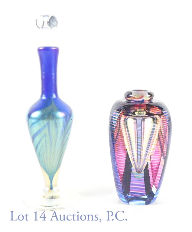 Signed Lindberg and Karbler & David Art Glass (2): Lindberg Studios art glass perfume bottle with stopper. No damage. marked "A2826". 7.75" tall with stopper. 2.5" diameter base. Art glass vase by Kit Karbler and Michael David. Etched on bottom: "5927