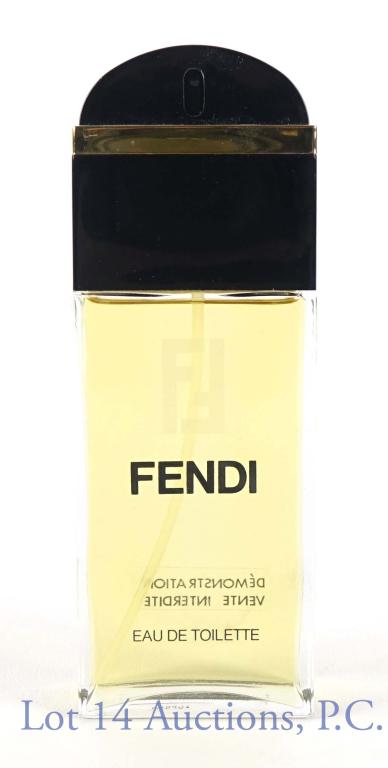 Vintage Fendi Eu De Toilette Perfume (1987): Vintage Fendi Eu De Toilette Full Perfume (1987) 3.4 fl.oz / 100 ml. Bottle is full. "The first perfume for women by Fendi is a chypre floral fragrance with woody and spicy notes. Ideal harmony is cre