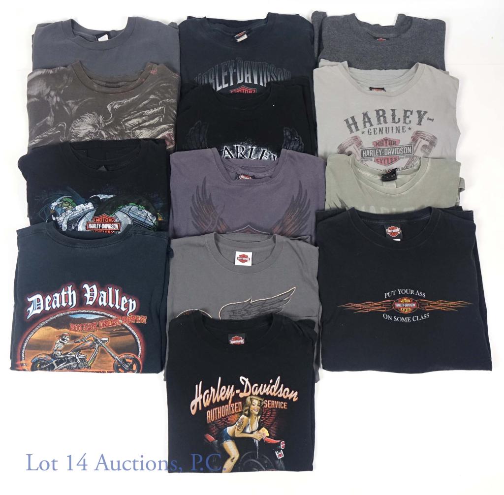 Harley Davidson T-Shirts (13): All shirts are pre-worn. Lot includes: Veghel, the Netherlands, size is unknown. Harley - Heaven Australia, XXL. Lisle, Illinois, XXXL. Lafayette, Indiana, XXL. Death Valley, California, XXL. Grand Ra