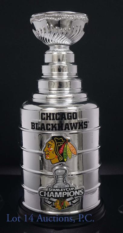 2010 NHL Stanley Cup Champions Commemorative Cup: 2010 Stanley Cup commemorative cup. Features the 2010 Stanley Cup Champions, the Chicago Blackhawks. Comes in original packaging. 2010 NHL Stanley Cup Final scores for each game inscribed. Game 1: 6 -