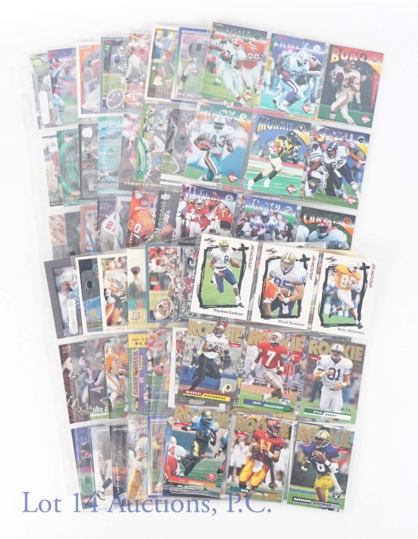 Modern NFL Football Cards (135): (135) modern NFL football trading cards. Kurt Warner, Joe Montana, Terrell Davis, Mike Singletary, John Elway, Tiki Barber, Matthew Stafford, Eddie George, Trent Dilfer, and more!