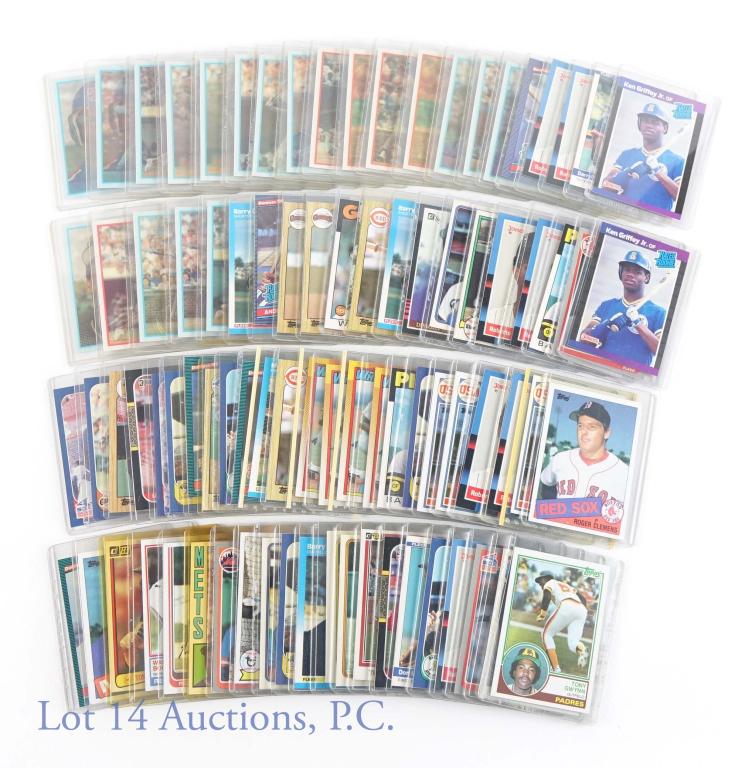 Large Lot Star And HOF Rookie Cards (85): Large assortment of rookie cards of various stars and HOF members. Looking through the cards we see rookie cards of Mark McGwire, Frank Thomas, Barry Larkin, Roger Clemens, Tony Gwynn, Roberto Alomar,
