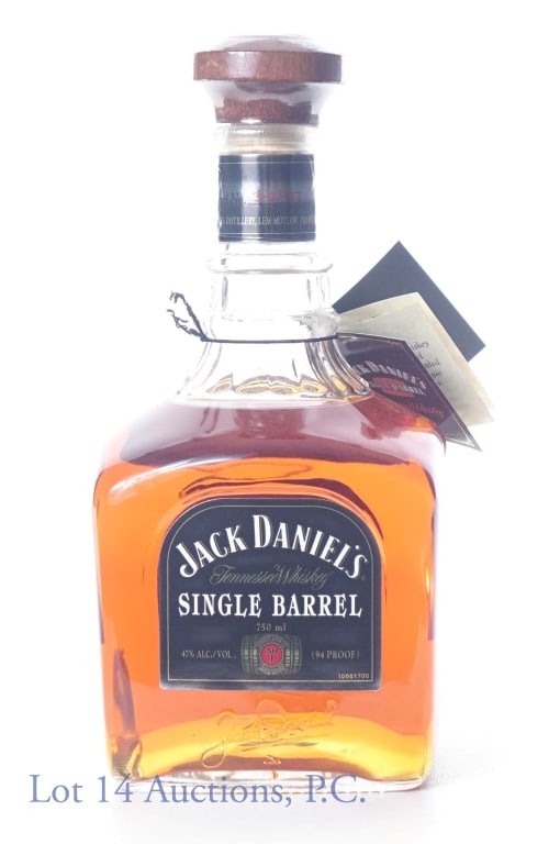 2003 Jack Daniel's Single Barrel TN Whiskey: Jack Daniel's Single Barrel Tennessee Whiskey. 94 proof, 750 ml. Date: 11-9-03; Rick No. L-05; Barrel No. 3-2937. Good fill, with neck tag.