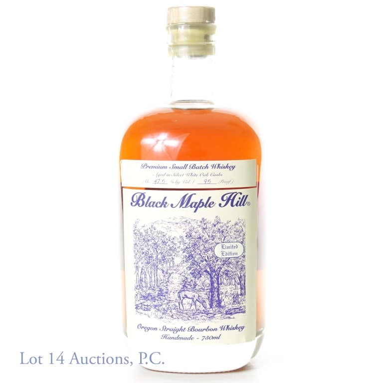Black Maple Hill Sm. Batch Bourbon Whiskey Ltd Ed.: Black Maple Hill premium small batch Oregon straight bourbon whiskey. 95 proof. 750 ml. Stein Distillery.
