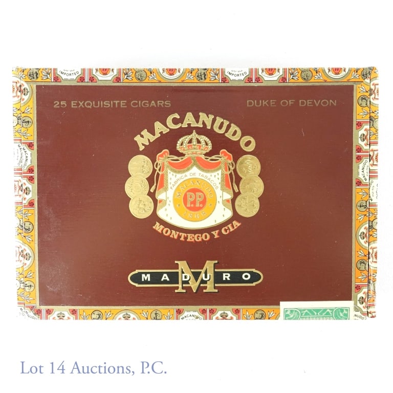 Macanudo Maduro Duke of Devon Cigars (25): Sealed box of 25 Macanudo Maduro Duke of Devon cigars. Montego y cia. Dominican Republic.