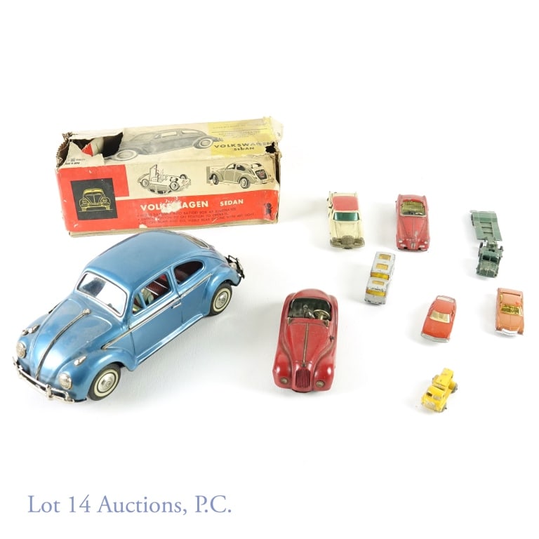 Schuco, Vintage Tin and Die Cast Cars: Japan-made Volkswagen Beetle, with "Bump & Go" action, in original (rough) box. Schuco Examico 4001 with key. Schuco Micro Racer 1048 (BMW 503), no key, untested. Schuco Micro Racer 1038 (Mercedes 220