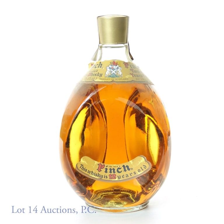 Haig & Haig Pinch Scotch Whisky (86 Pr): Haig & Haig Pinch old blended Scotch whisky. 12 years. 86 proof. 750 ml (25.4 fl oz).