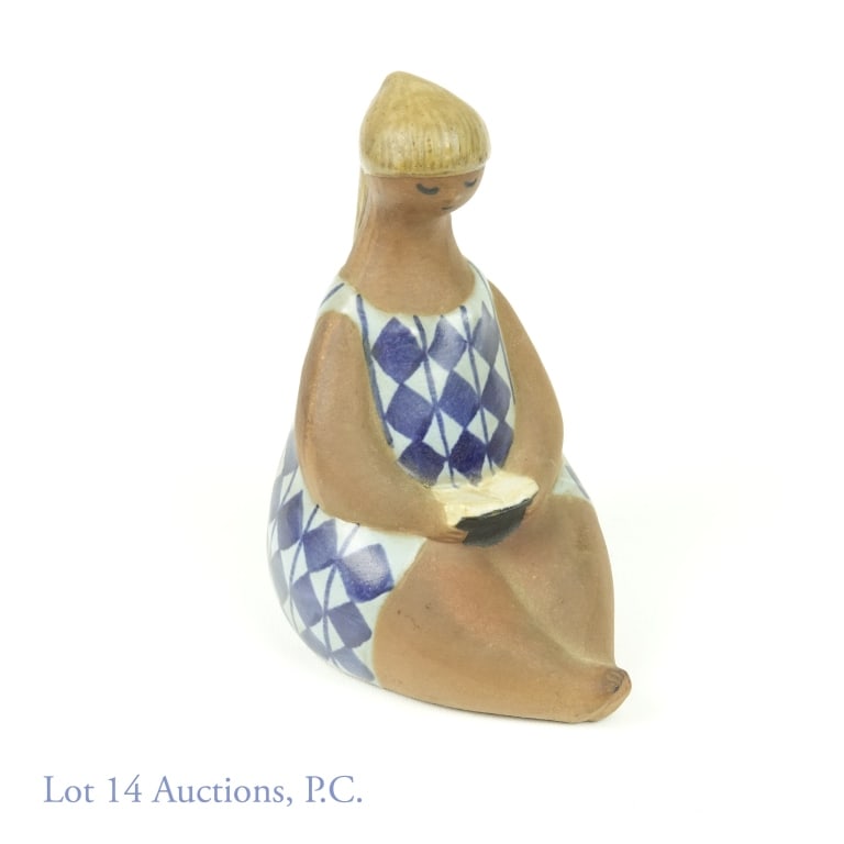 "Amelia" Lisa Larson Gustavsberg Pottery: "Amelia" by Swedish artist Lisa Larson (b. 1931). Gustavsberg Pottery. Approximately 6.75" (17.2 cm) tall. Bottom is stamped "Gustavsberg Pottery", "Amelia", and the initials "LL". No signs of chips o