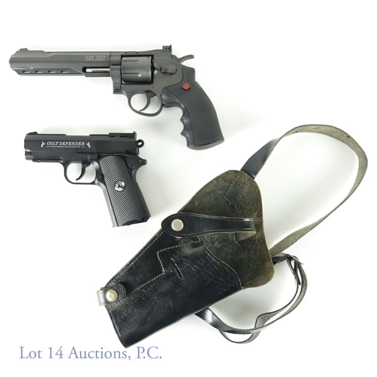 Crosman BB Revolver & Colt Air Pistols: Crosman SR357 Full Metal CO2-Powered 6- Shot BB Revolver Air Pistol. Colt 1911 style .177 air pistol, with leather shoulder rig / shoulder holster.
