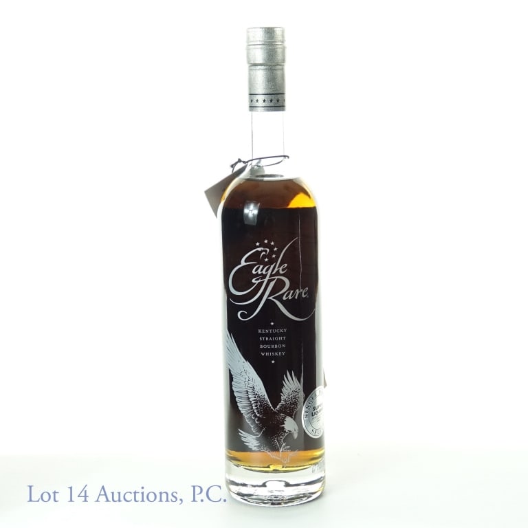 Eagle Rare 10 Yr. Bourbon Super Liquors Pick: 2017 Eagle Rare Kentucky Straight Bourbon Whiskey. Super Liquors pick (purchased in East Hartford, CT). 90 proof, 750ml. Etch: L172680122:05K.