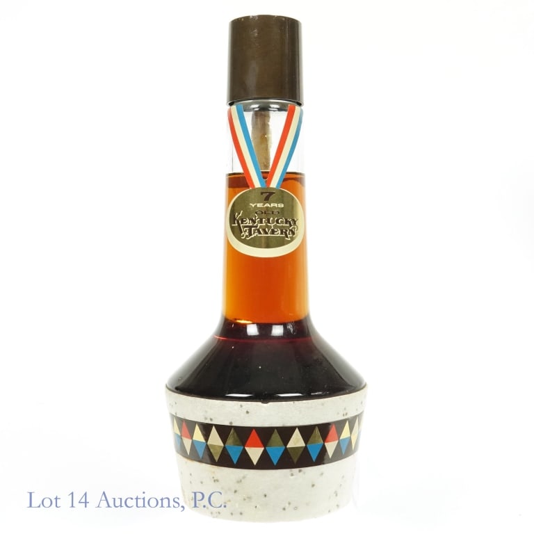 1959 Old Kentucky Tavern Bourbon -BiB (NOT Sealed): Old Kentucky Tavern straight bourbon whiskey. 7 years (barreled Spring 1952 - bottled Fall 1959). Bottled-in-bond (100 proof). 4/5 quart. **NOT sealed - Fill is approximately 1.5" below base of cap.