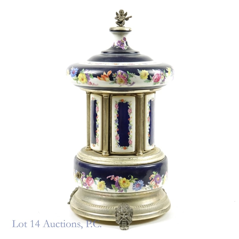 SIMO Reuge It Music Box Cigarette / Lipstick Disp.: SIMO, Made in Italy, Reuge music box cigarette or lipstick dispenser. Made in Italy. Music box and mechanism work. Plays "L'amore e una cosa meravigliosa" ("Love is a Many Splendored Thing"). 13" tall